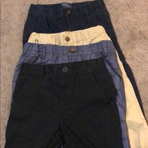 4 Pair of Boys Pants. Size 6